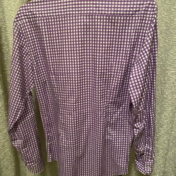 Button Down shirt - Picture 2 of 3